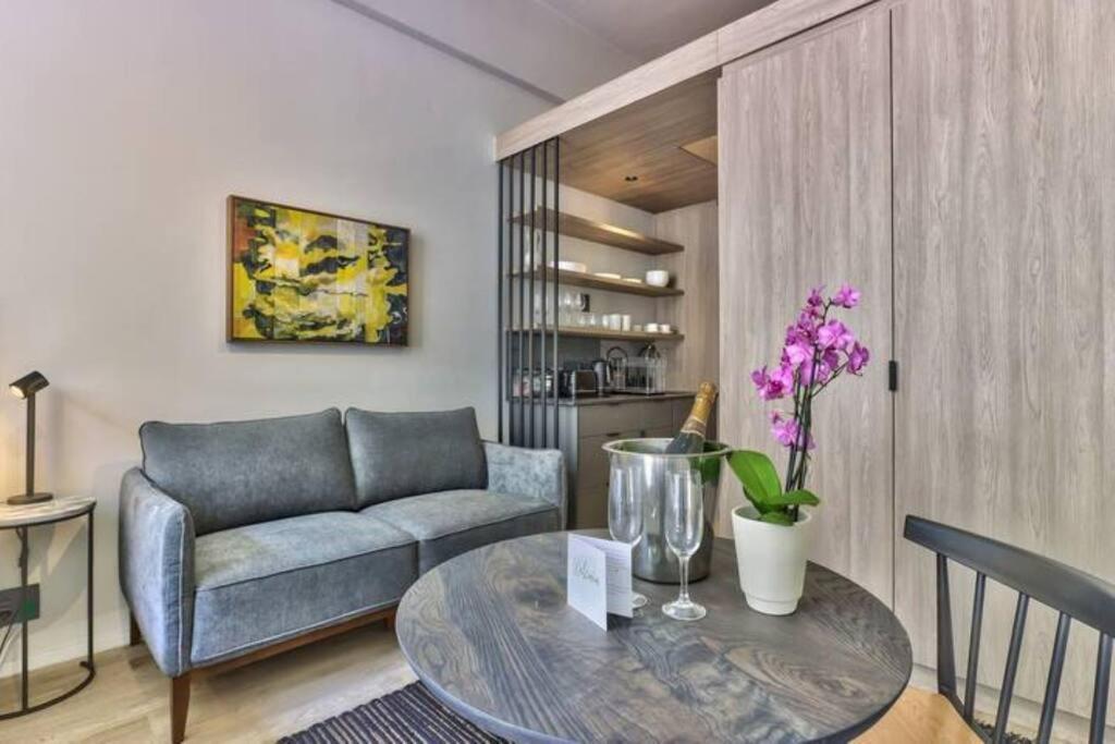Apartment Luxury Urban Living At The Harri Cape Town